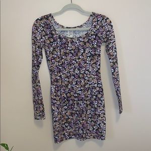 Floral Billabong long sleeve mini dress